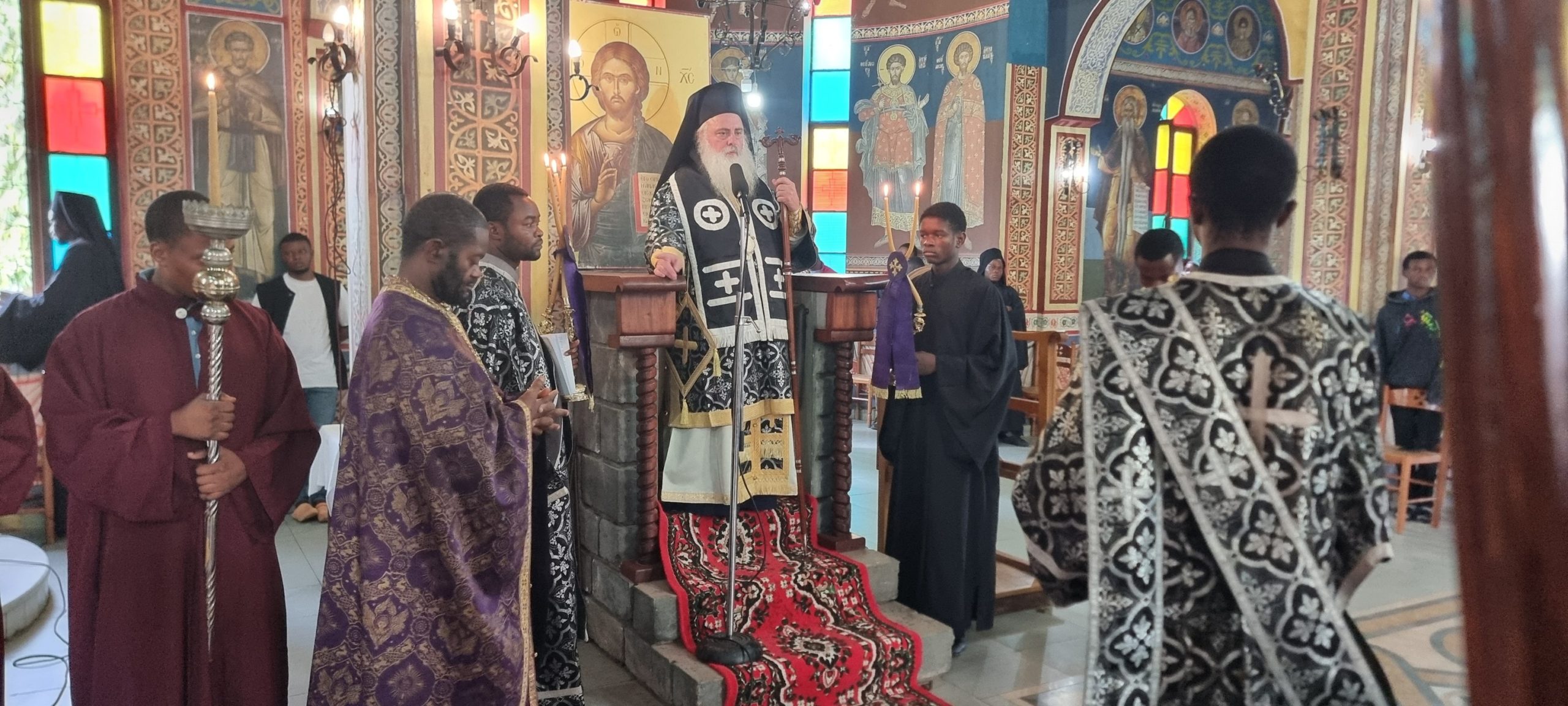 proigiasmeni-thia-litourgia-stin-theologiki