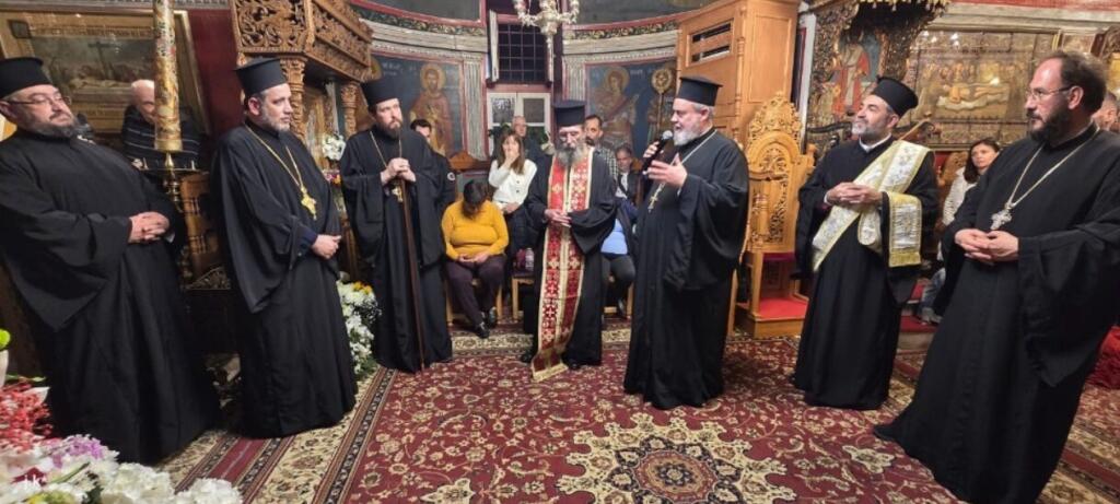 Προσκύνημα στην Εικόνα της Παναγίας Τουρλιανής