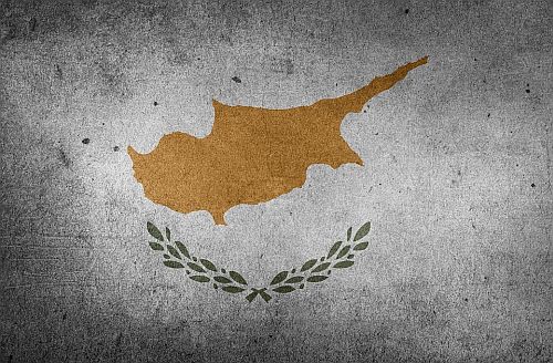 Προσοχή! Πωλείται πατρίς.