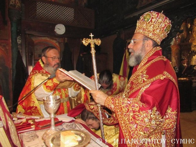 Μοναχική κουρά και εις διάκονος χειροτονίας από τον Σεβ. Μητροπολίτη Σύμης κ. Χρυσόστομο