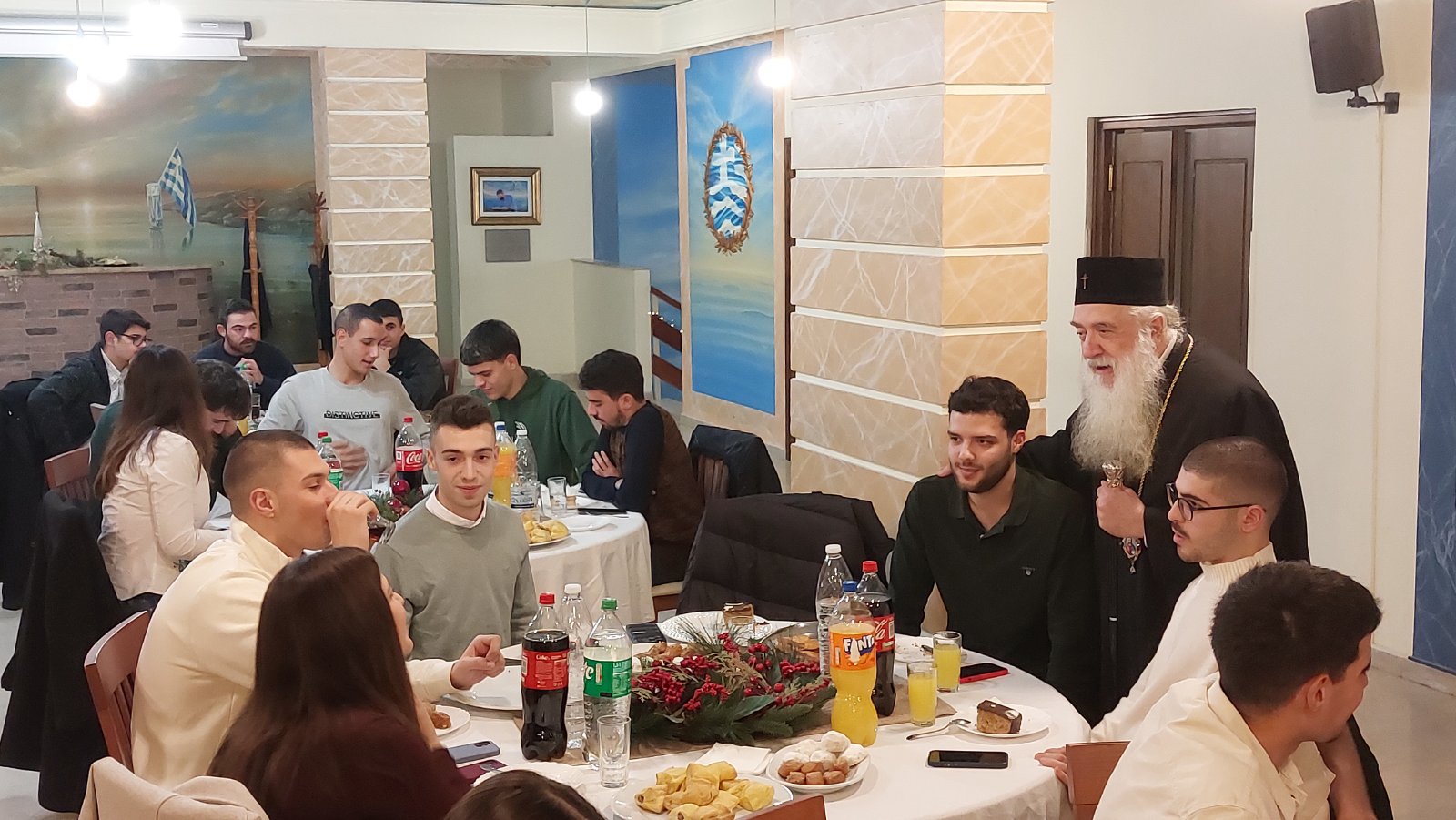 sinantisi-fititon-tis-i.-mitropoleos