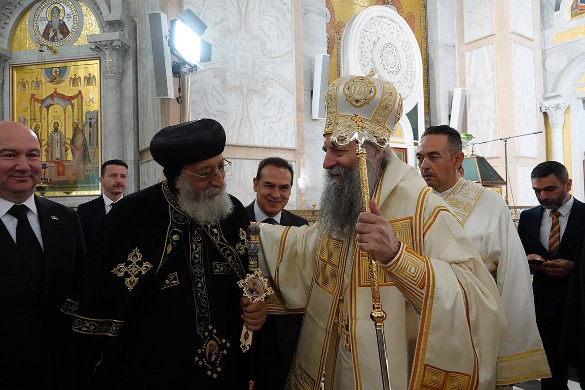 sinantisi-tou-patriarchi-servias-ke