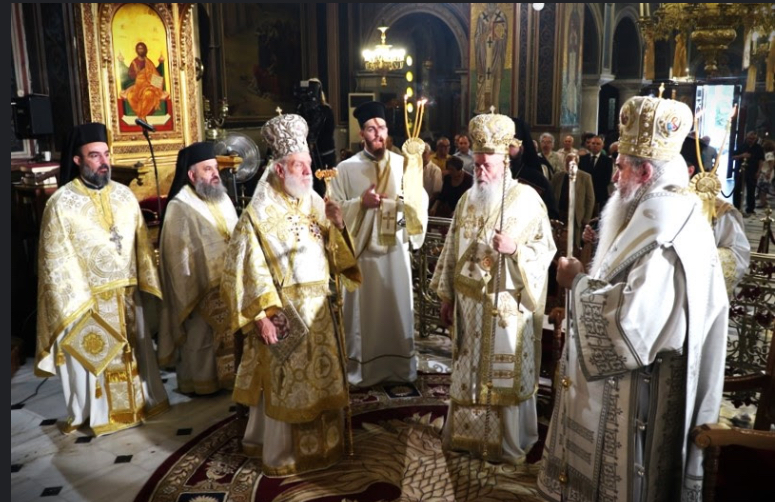 sinodiki-thia-litourgia-ston-iero Συνοδική θεία λειτουργία στον ιερό ναό του Αγίου Παύλου στην Αθήνα