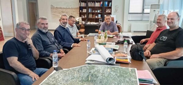 siskepsi-stin-periferia-thessalias-gia Σύσκεψη στην Περιφέρεια Θεσσαλίας για τον σεισμόπληκτο Ιερό Ναό Αγίου Σπυρίδωνος Κοιλάδος
