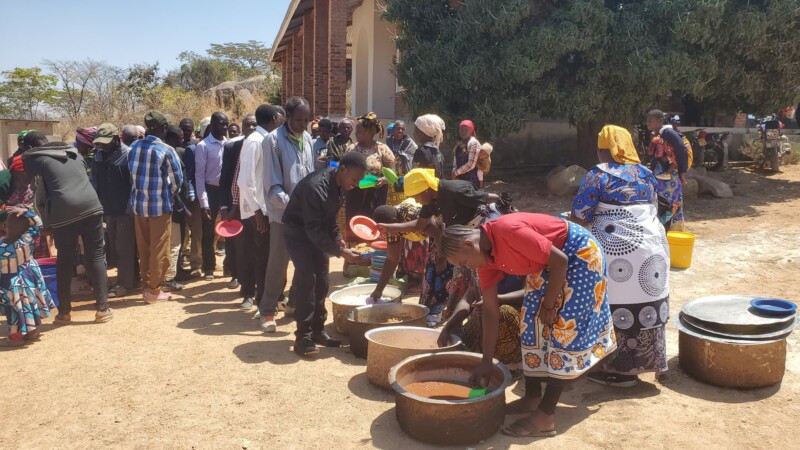 sissitio-agapis-sto-apomakrismeno-chorio