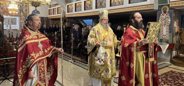 Στον Ιερό Ναό Αγίων Θεοδώρων Λαρίσης ιερούργησε ο Σεβασμιώτατος την Κυριακή 17 Νοεμβρίου (ΗΧΗΤΙΚΟ)