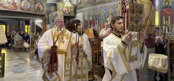 ston-iero-nao-Αgiou-nikolaou Στον Ιερό Ναό Αγίου Νικολάου Στομίου ο Σεβασμιώτατος. (ΗΧΗΤΙΚΟ)