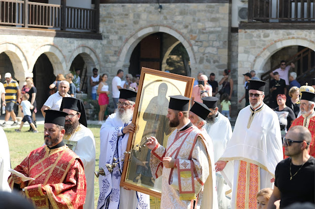 Στον τάφο του Αγίου Κοσμά, στο Κολικόντασι Αλβανίας, εορτάστηκε η μνήμη του