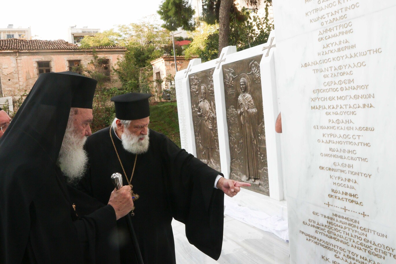 ta-egkenia-tou-mnimiou-neomartiron Τα Εγκαίνια του Μνημείου Νεομαρτύρων του Έθνους