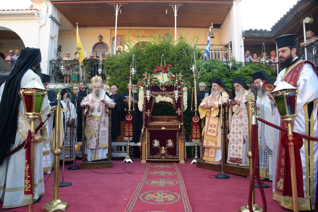 ta-Ἐgkomia-tῆs-panagias-stin Τά Ἐγκώμια τῆς Παναγίας στήν Μητρόπολη Πατρῶν