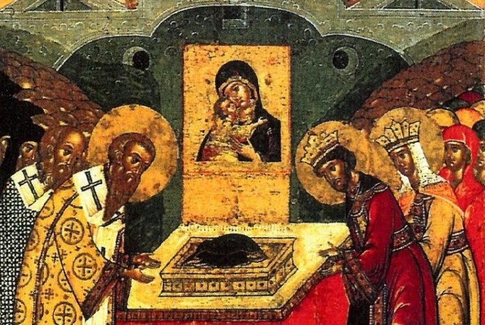 ti-2a-iouliou-timate-i Τη 2α Ιουλίου τιμάται η Κατάθεση της Τιμίας Εσθήτος της Θεοτόκου