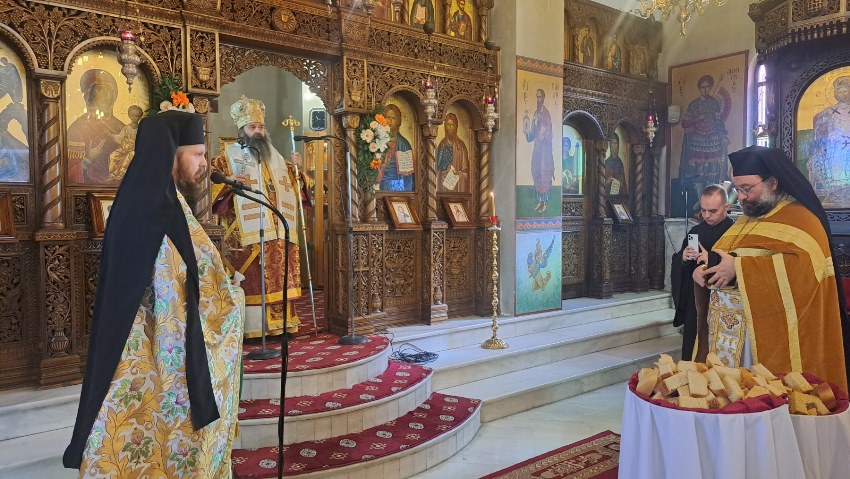 trisagio-gia-ton-Αnastasio-stin Τρισάγιο για τον Αναστάσιο στην Κόρινθο