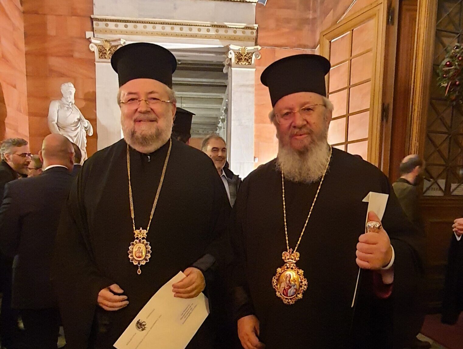 vravefsi-ton-vivlion-tis-Αpostolikis Βράβευση των βιβλίων της Αποστολικής Διακονίας από την Ακαδημία Αθηνών