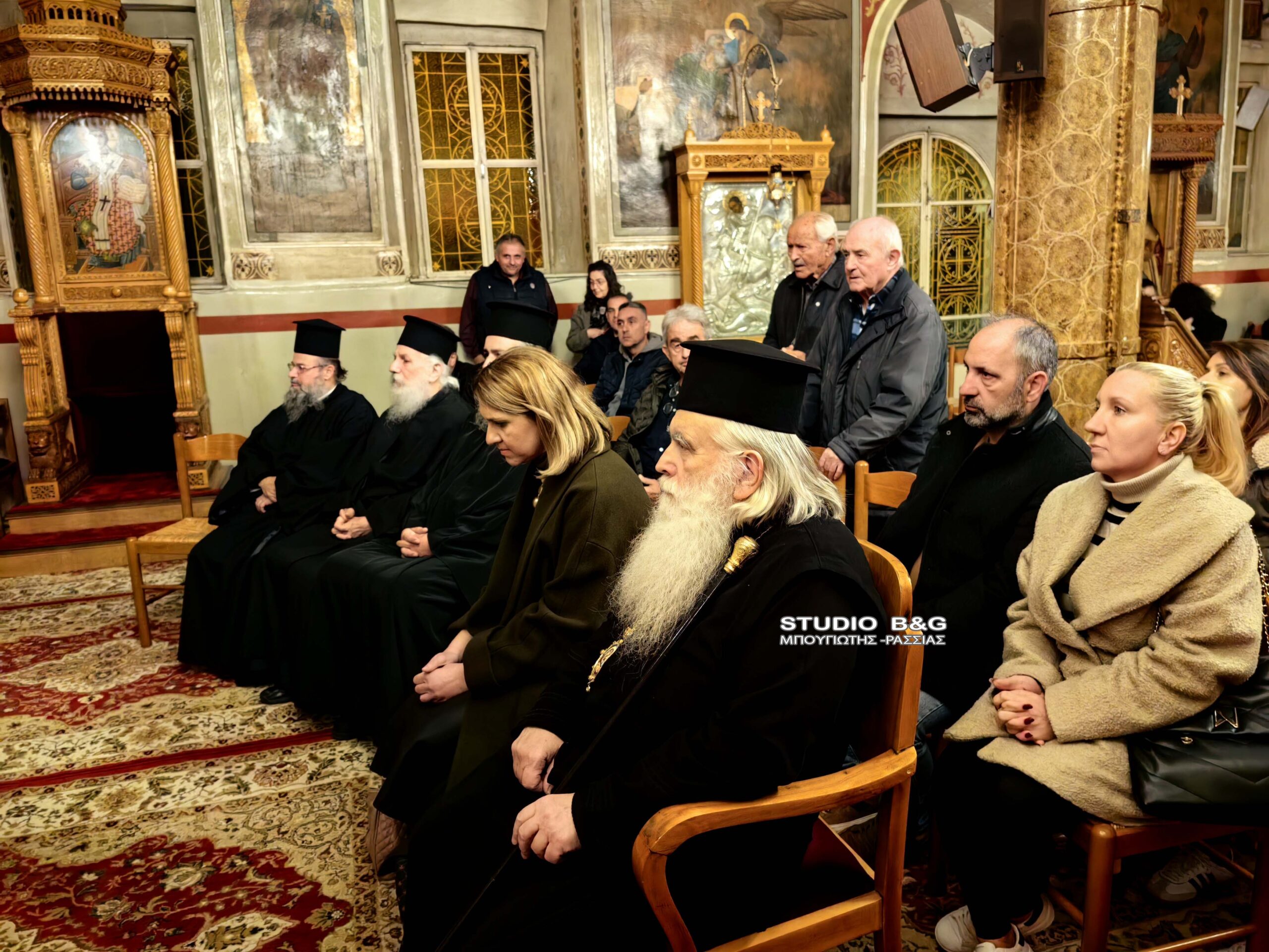 xekinise-i-proti-sinantisi-tis