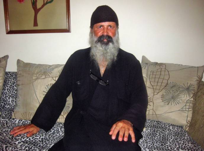xristodoylos-10_medium Σκανδάλισε και πάλι ο “Ψευδοεπίσκοπος” Χριστόδουλος… – Μαζέψτε τον…