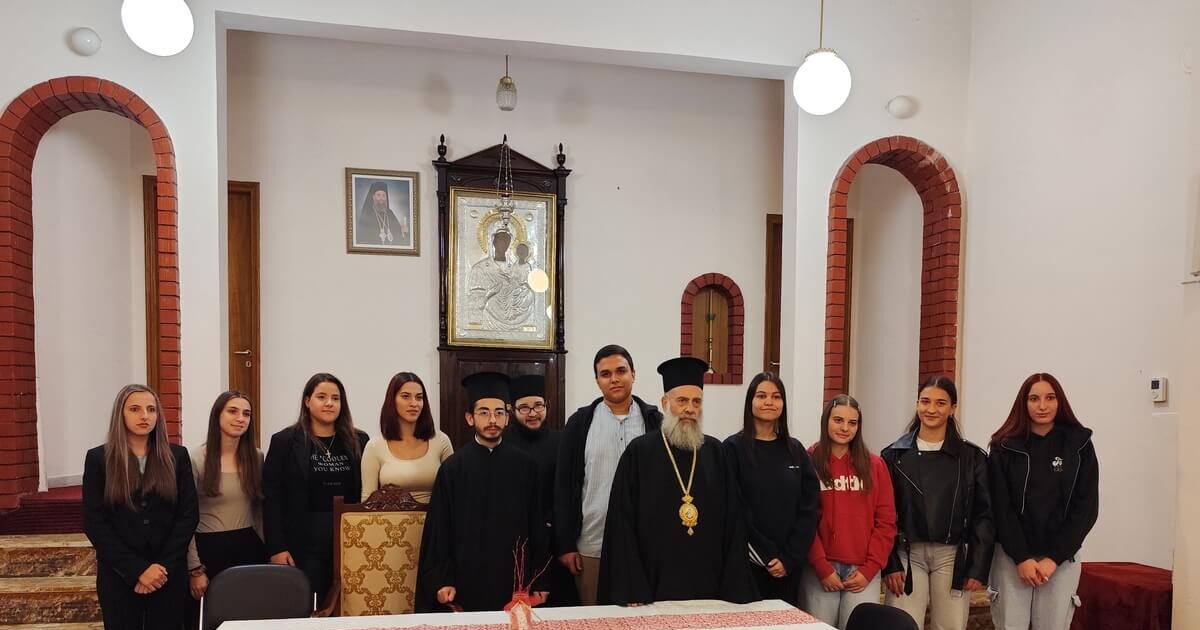 zesto-kalosorisma-stous-neoisachthentes-fitites Ζεστό καλωσόρισμα στους νεοεισαχθέντες φοιτητές από τον Μητροπολίτη Θεσσαλιώτιδος