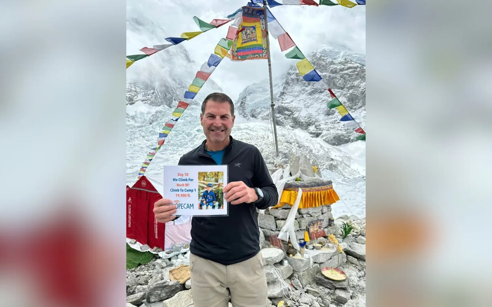 bampas-aneveni-sto-everest-gia
