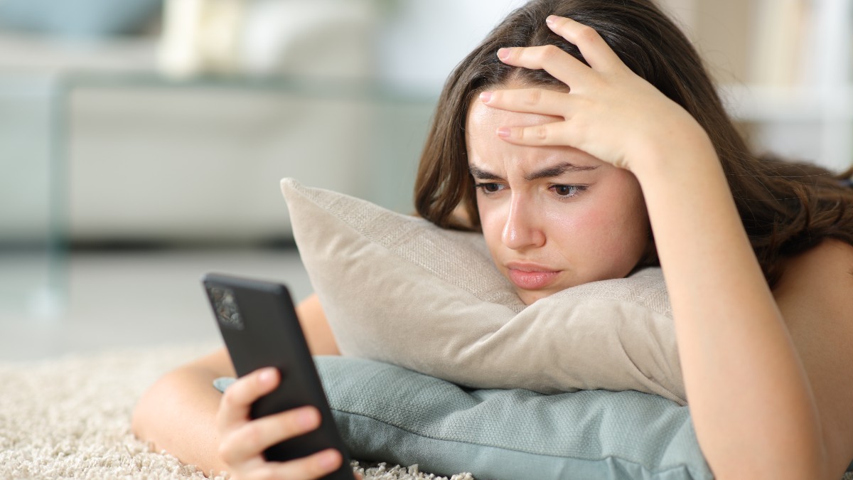 dinoun-ke-tin-psichi-tous «Δίνουν και την ψυχή τους» για λίγα follows – Ποιοι έφηβοι είναι οι πιο θλιμμένοι χρήστες των social media