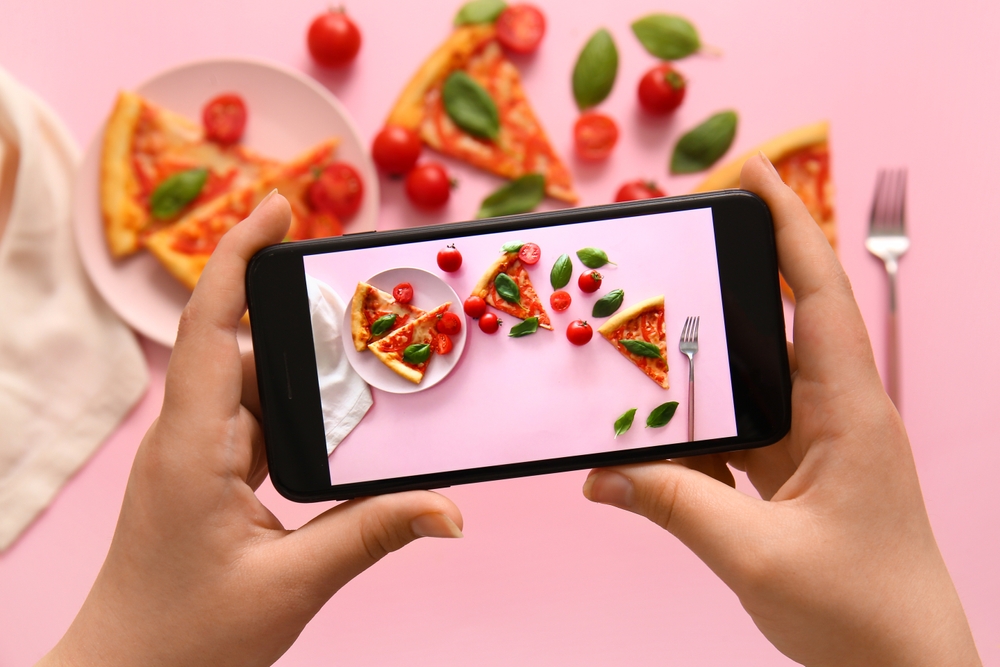 efivi-poso-akomi-junk-food Έφηβοι: Πόσο ακόμη junk food θα δούνε στα social;