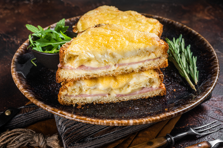 efkolo-Croque-Monsieur-boukitses-tost