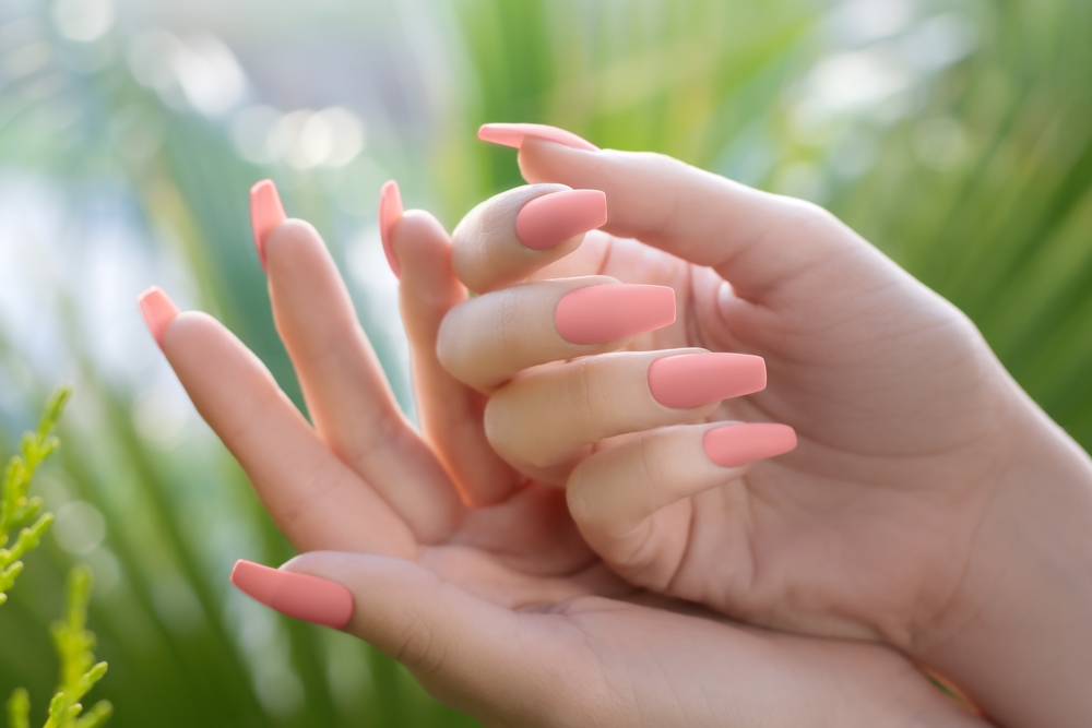 July-nails-i-pio-hot