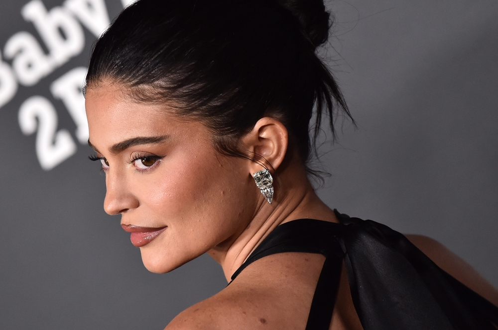 Kylie-Jenner-empnefstite-apo-to