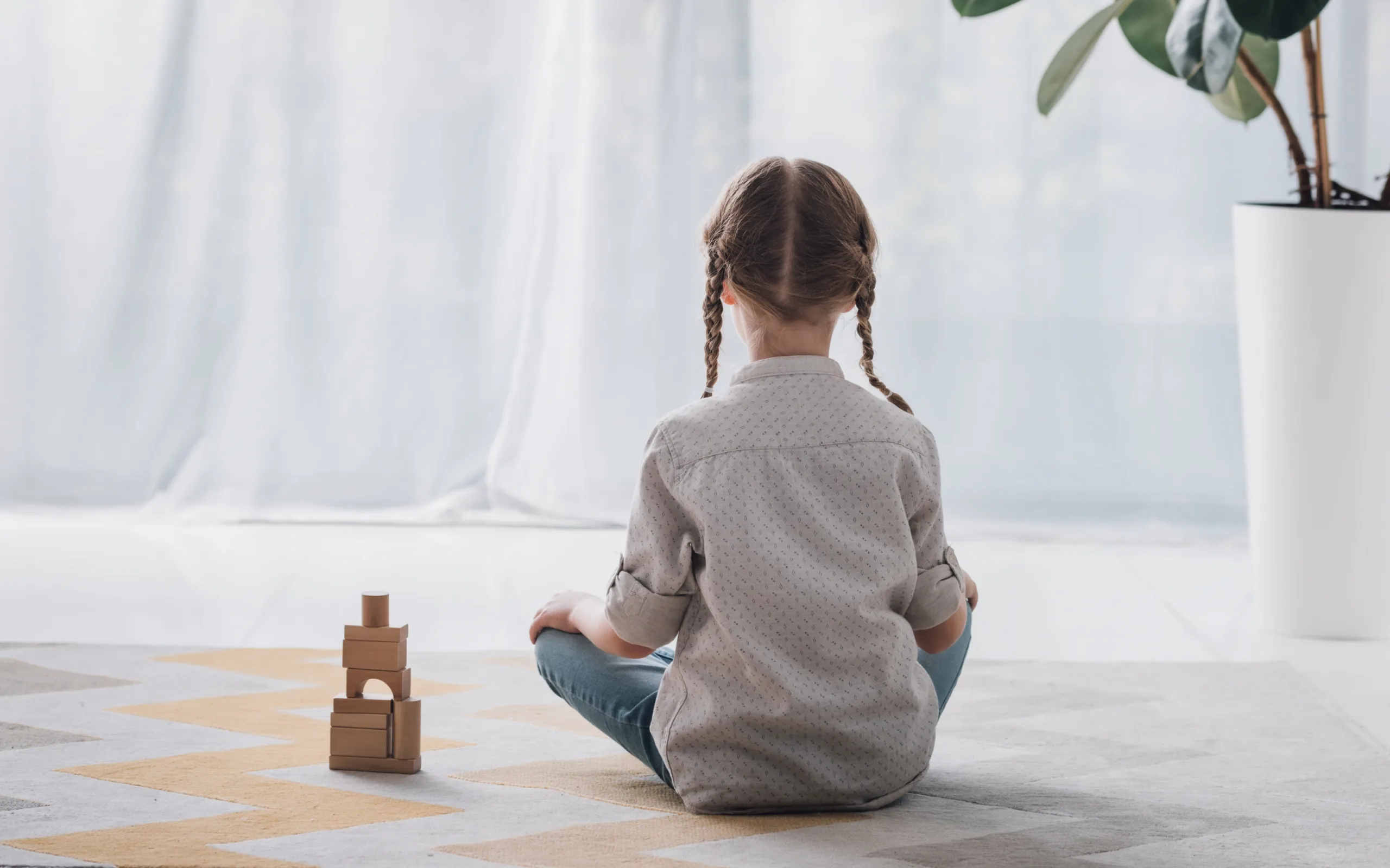 min-to-pis-pote-afto Μην το πεις ποτέ αυτό στο παιδί σου: Τα 8 λάθη που γκρεμίζουν την αυτοπεποίθησή του