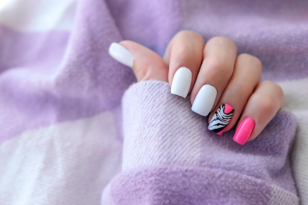 vrikame-to-nail-design-pou