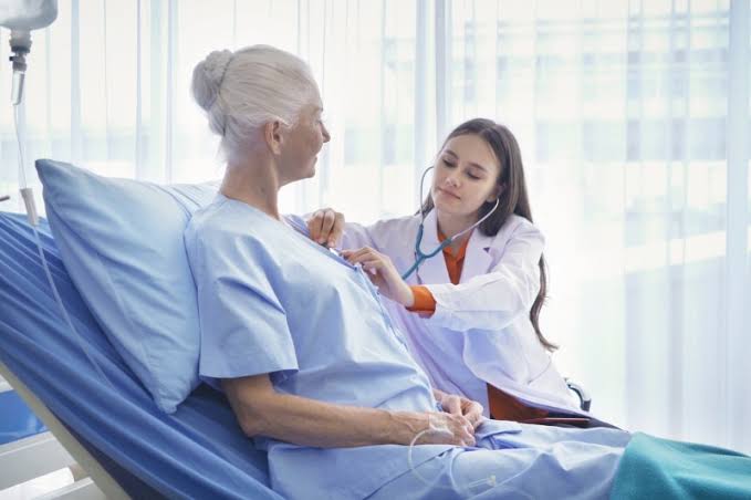 NAVIGATING POST-TRANSPLANT COMPLICATIONS: DIAGNOSIS AND MANAGEMENT OF INFECTION AND MALIGNANCY