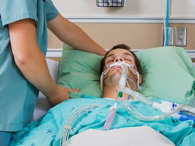 ESSENTIAL STEPS IN THE MEDICAL MANAGEMENT OF STATUS EPILEPTICUS