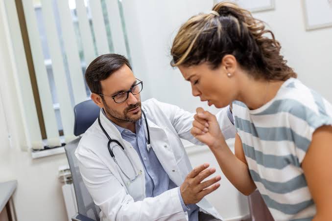 HOW TO TREAT DRY AND PRODUCTIVE COUGHS: EXPERT TIPS AND REMEDIES