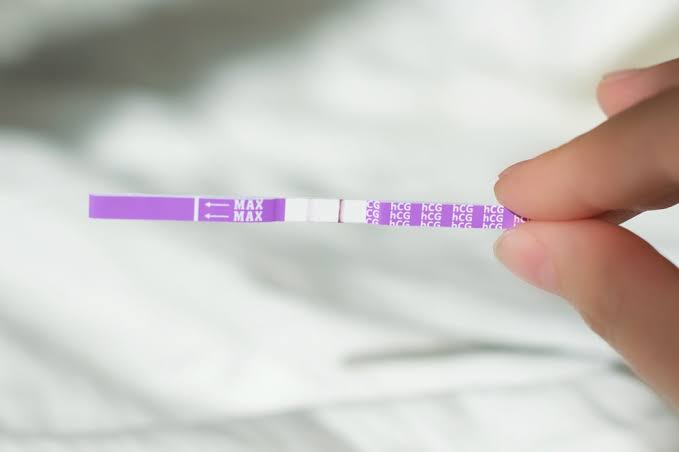 EVERYTHING YOU NEED TO KNOW ABOUT USING TEST STRIPS FOR PREGNANCY TESTING