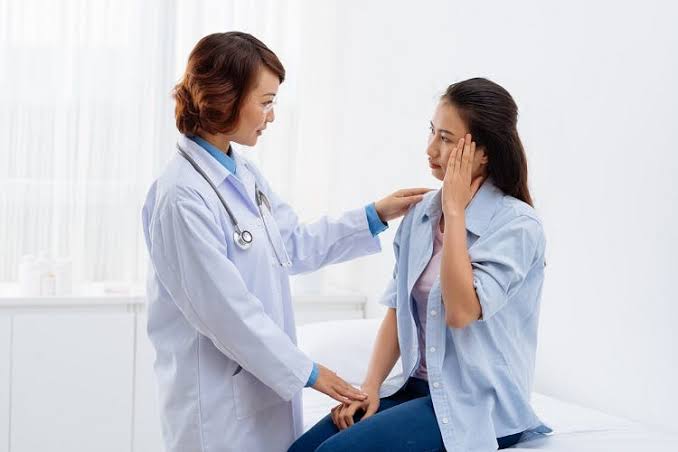 STOP HEADACHES FAST: SIMPLE TIPS AND REMEDIES THAT WORK
