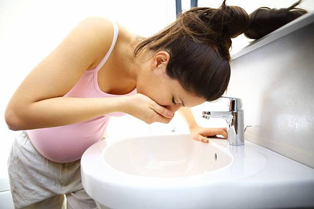 COPING STRATEGIES FOR HYPEREMESIS GRAVIDARUM DURING PREGNANCY