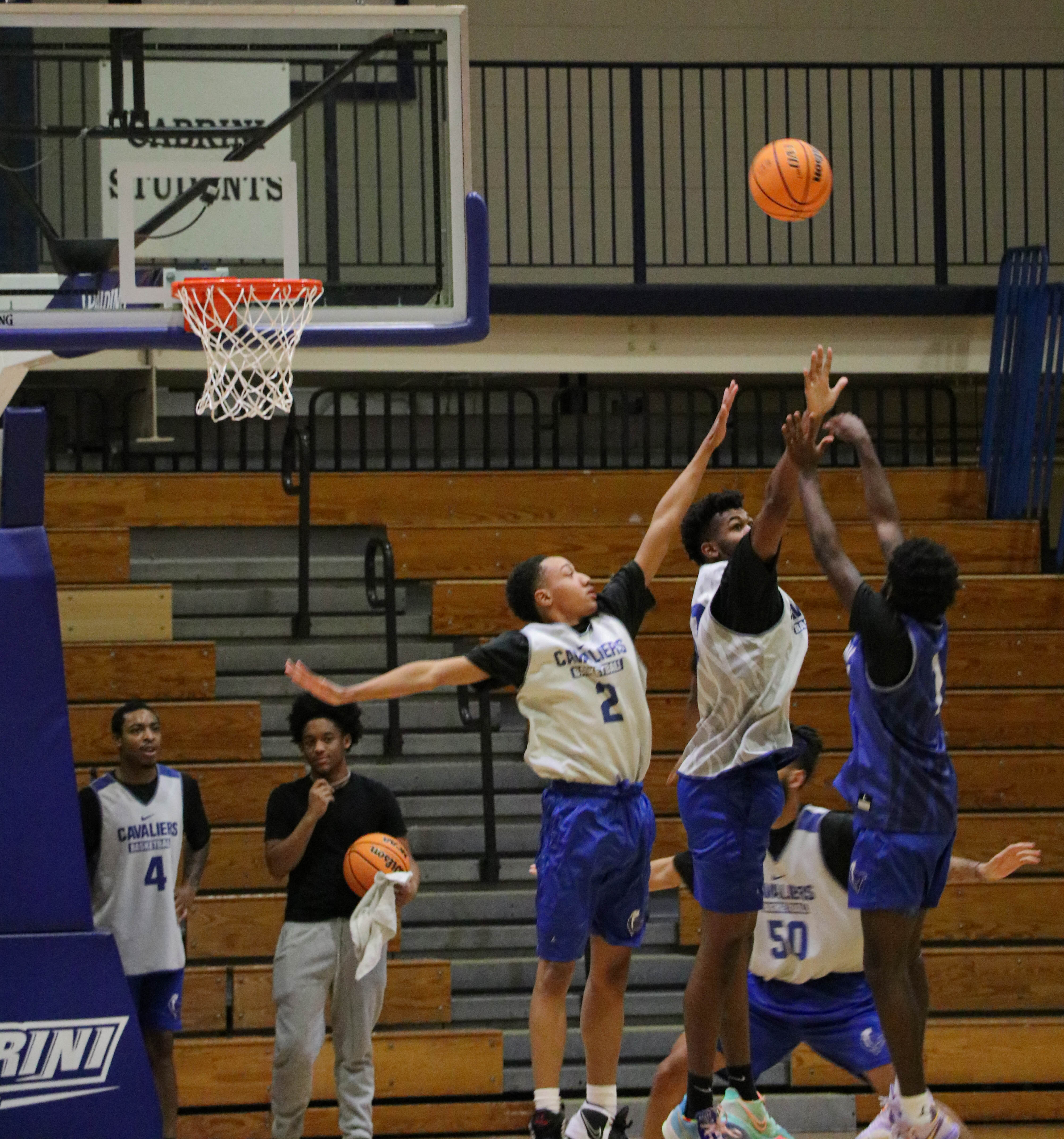 The Cabrini men’s basketball team practices in the Dixon Center gym. Photo by Max Silverman.
