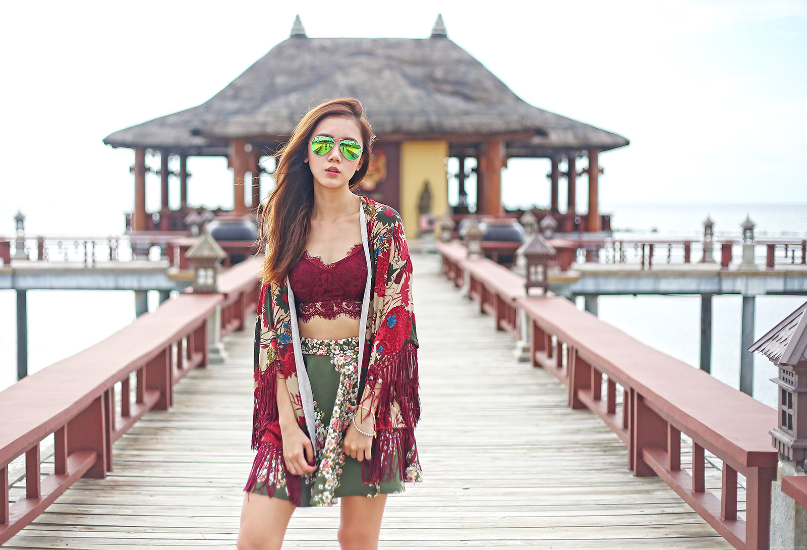 Boho Chic in Oasap kimono, Topshop lace cropped top, Hong Kong floral skirt, Rayban sunglasses | www.itscamilleco.com