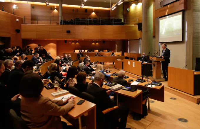 &Tau;&omicron; &Delta;&eta;&mu;&omicron;&tau;&iota;&kappa;ό &Sigma;&upsilon;&mu;&beta;&omicron;ύ&lambda;&iota;&omicron; &kappa;&alpha;&tau;&alpha;&delta;&iota;&kappa;ά&zeta;&epsilon;&iota; &tau;&iota;&sigmaf; &omicron;&mu;&omicron;&phi;&omicron;&beta;&iota;&kappa;έ&sigmaf; &epsilon;&pi;&iota;&theta;έ&sigma;&epsilon;&iota;&sigmaf;!