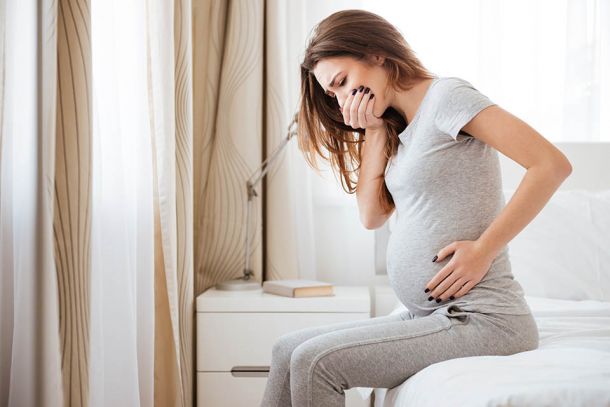 EARLY PREGNANCY SYMPTOMS: DEALING WITH NAUSEA AND VOMITING
