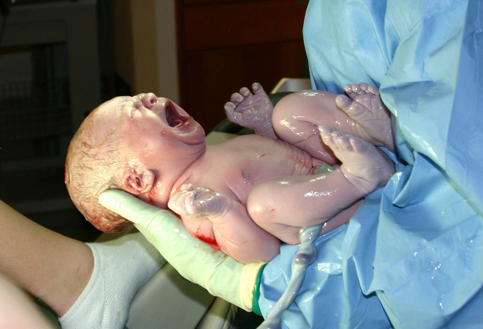 THE ULTIMATE CHECKLIST FOR IMMEDIATE AND EFFECTIVE NEWBORN CARE