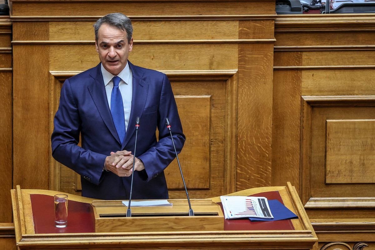 Απειλές Μητσοτάκη από τις Βρυξέλλες στους πρυτάνεις να «συμμορφωθούν» με τον νόμο – «Θα τε