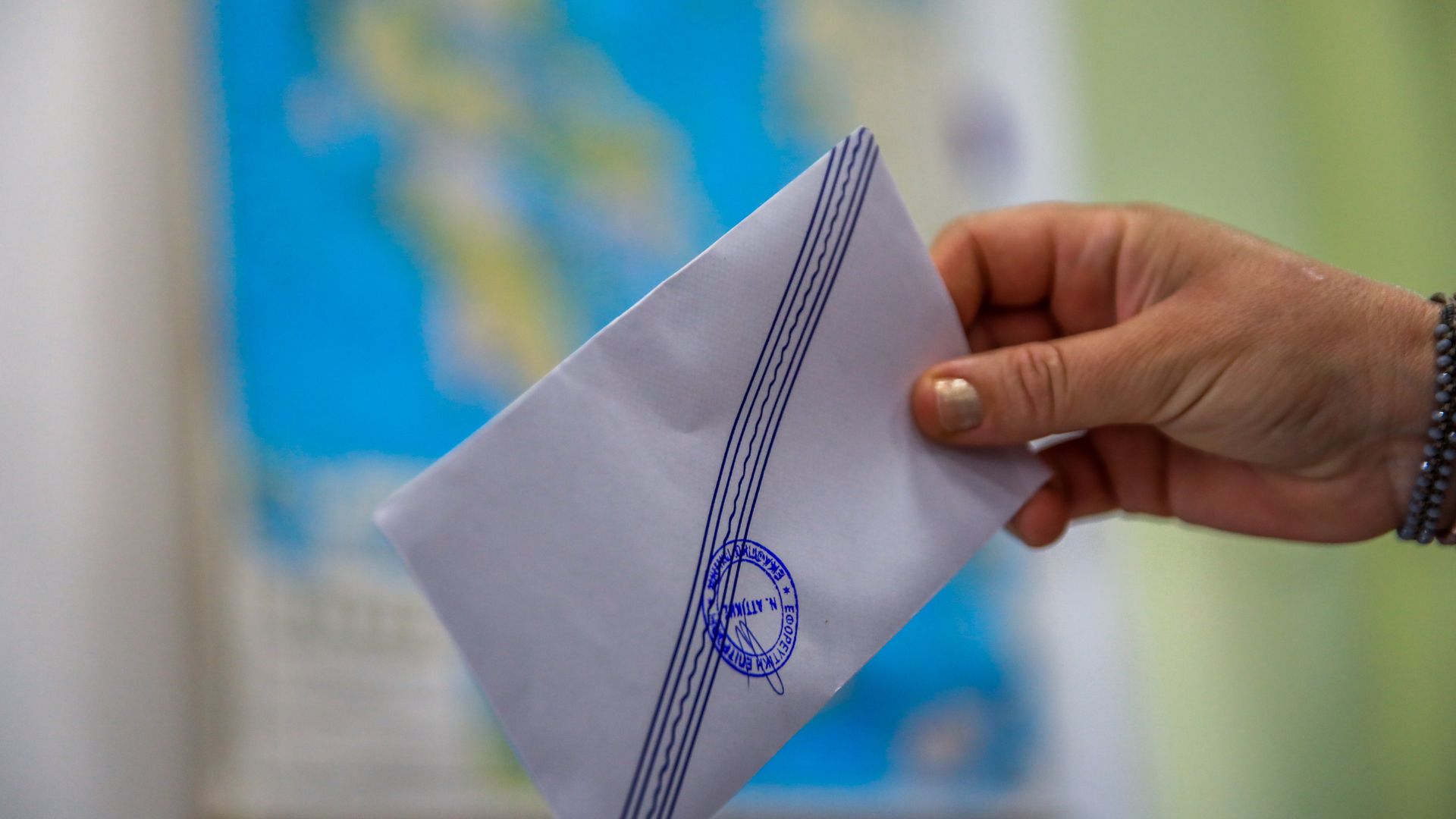 aftodiikitikes-ekloges-o-livanios-etimazi