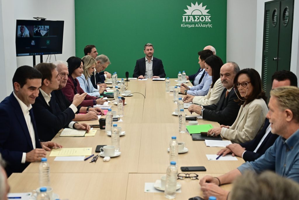 Αndroulakis-stin-sinedriasi-tis-k.o.e.s Ανδρουλάκης στην συνεδρίαση της Κ.Ο.Ε.Σ.: Το σχέδιο του ΠΑΣΟΚ απέναντι στην ΝΔ – «Μάχη απέναντι στη συντήρηση και τα συμφ