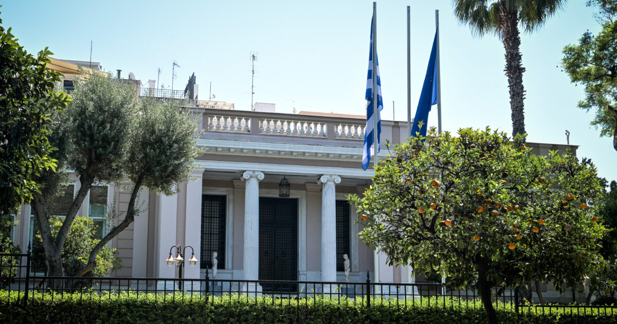 eftase-gramma-sto-maximou-me Έφτασε «γράμμα» στο Μαξίμου με τα ΕΛΤΑ: Oι κυβερνητικές αρρυθμίες στο προσκήνιο