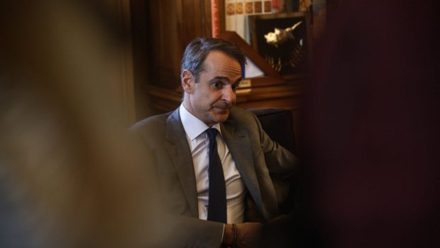 epikinonia-ichan-mitsotakis-me-Αmpas