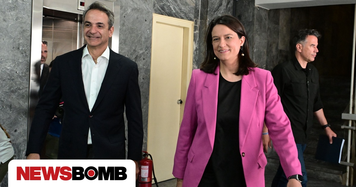 mitsotakis-apo-ipourgio-ergasias-Αparegkliti mitsotakis-apo-ipourgio-ergasias-Αparegkliti
