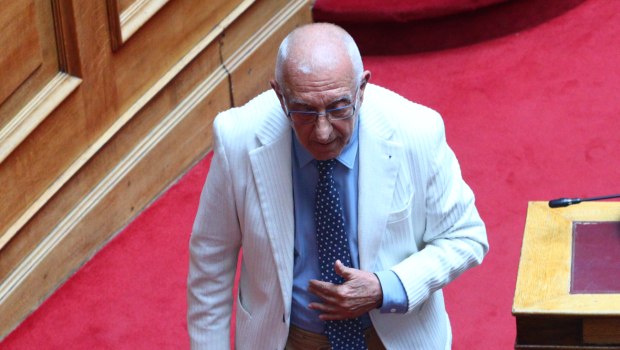 Βουλή-Ασφυκτικές-πιέσεις-στον-Κακλαμάνη-να-αρθεί-στο-ύψος-των-περιστάσεων Βουλή-Ασφυκτικές-πιέσεις-στον-Κακλαμάνη-να-αρθεί-στο-ύψος-των-περιστάσεων