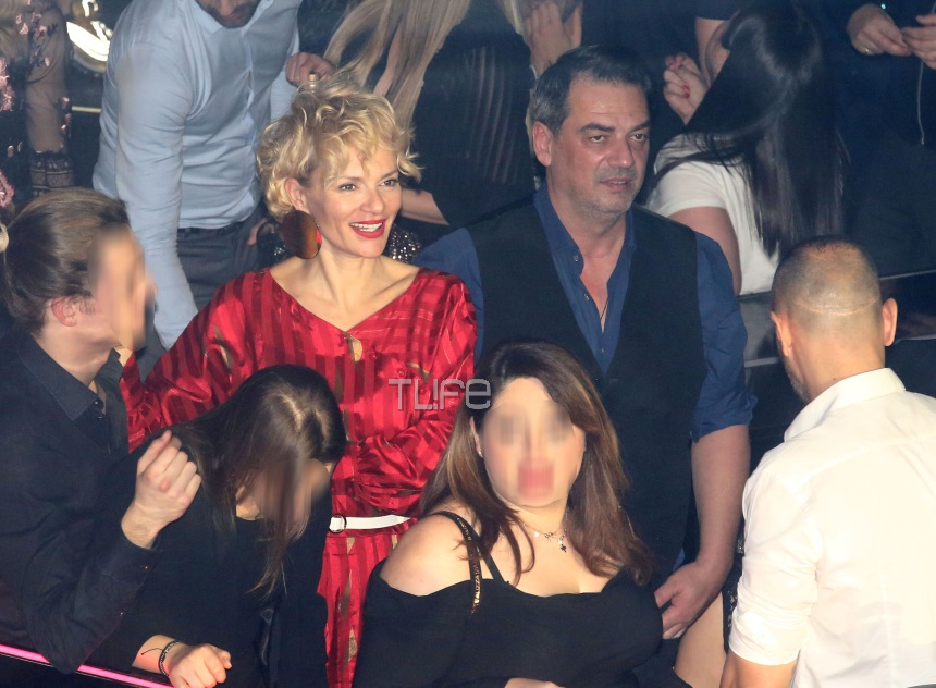 Έλενα Χριστοπούλου – Αποστόλης Κώτσης: Τα τρυφερά φιλιά του ζευγαριού και ο ξέφρενος χορός της coach του GNTM! [pics] – TLIFE