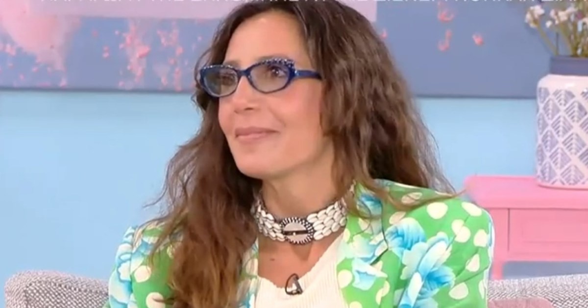 Η Μαρία Ελένη Λυκουρέζου σε μία εξομολόγηση καρδιάς: ‘Έπινες το αλκοόλ, έπινες τα ναρκωτικά και ήσουν μια χαρά’