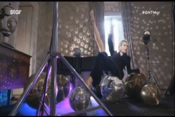 GNTM: Τα μαθήματα από την Καγιά και η αποχώρηση έκπληξη! (Video)