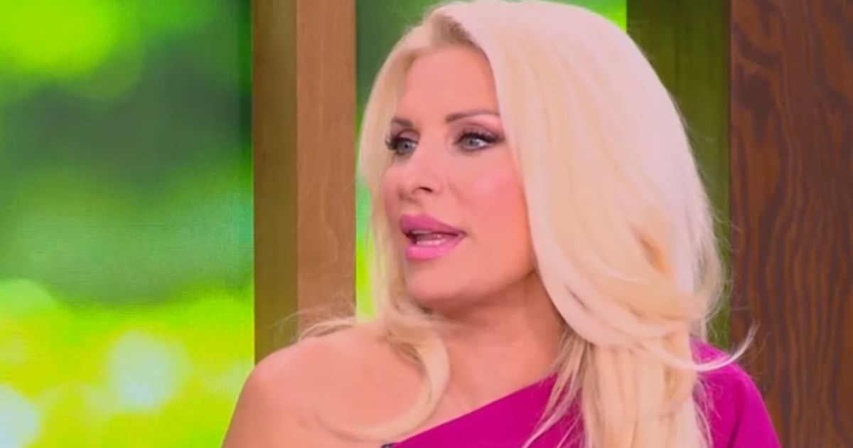 Ελένη Μενεγάκη: ‘Έχω παίξει και δυο χρόνια σε σειρά αλλά ποτέ δεν δήλωσα ηθοποιός’